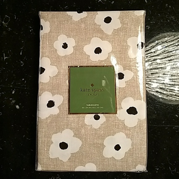 kate spade Other - BN! Kate Spade Faye Floral Tablecloth 60" x 84…